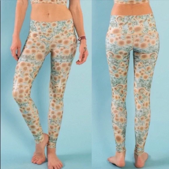 Teeki Floral Patterned Leggings - Picture 2 of 7